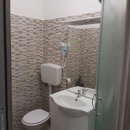 Rometta Bed & Breakfast Rometta Marea